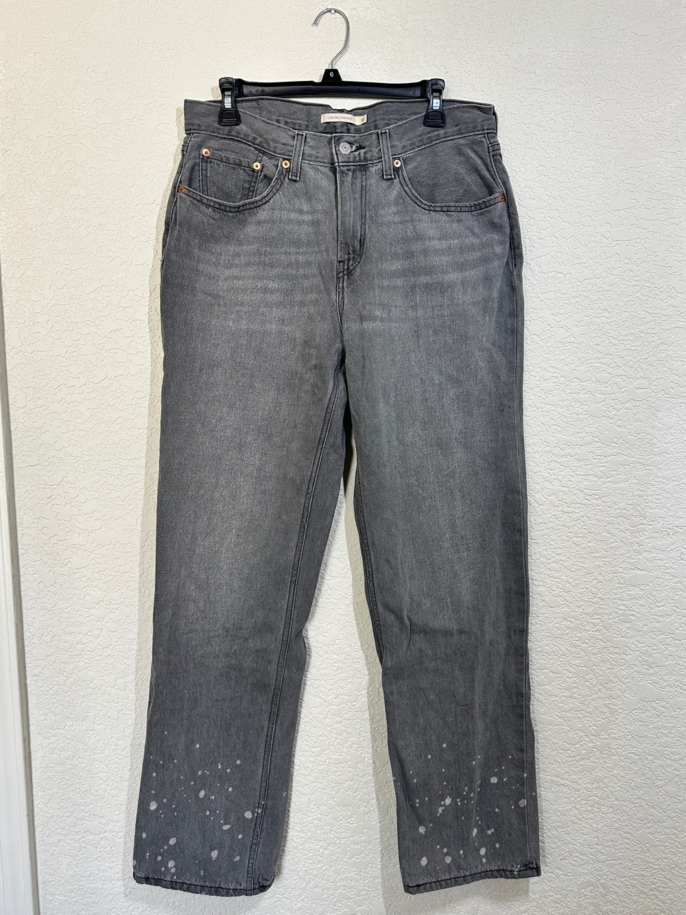 Levi's Women's Gray Straight-Leg Jeans with Paint-Splash Hem